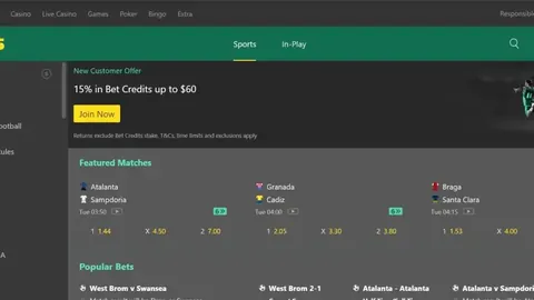 福克斯豪取29分10助，布克贡献18分5板，国王轻松击败阵容不整的太阳